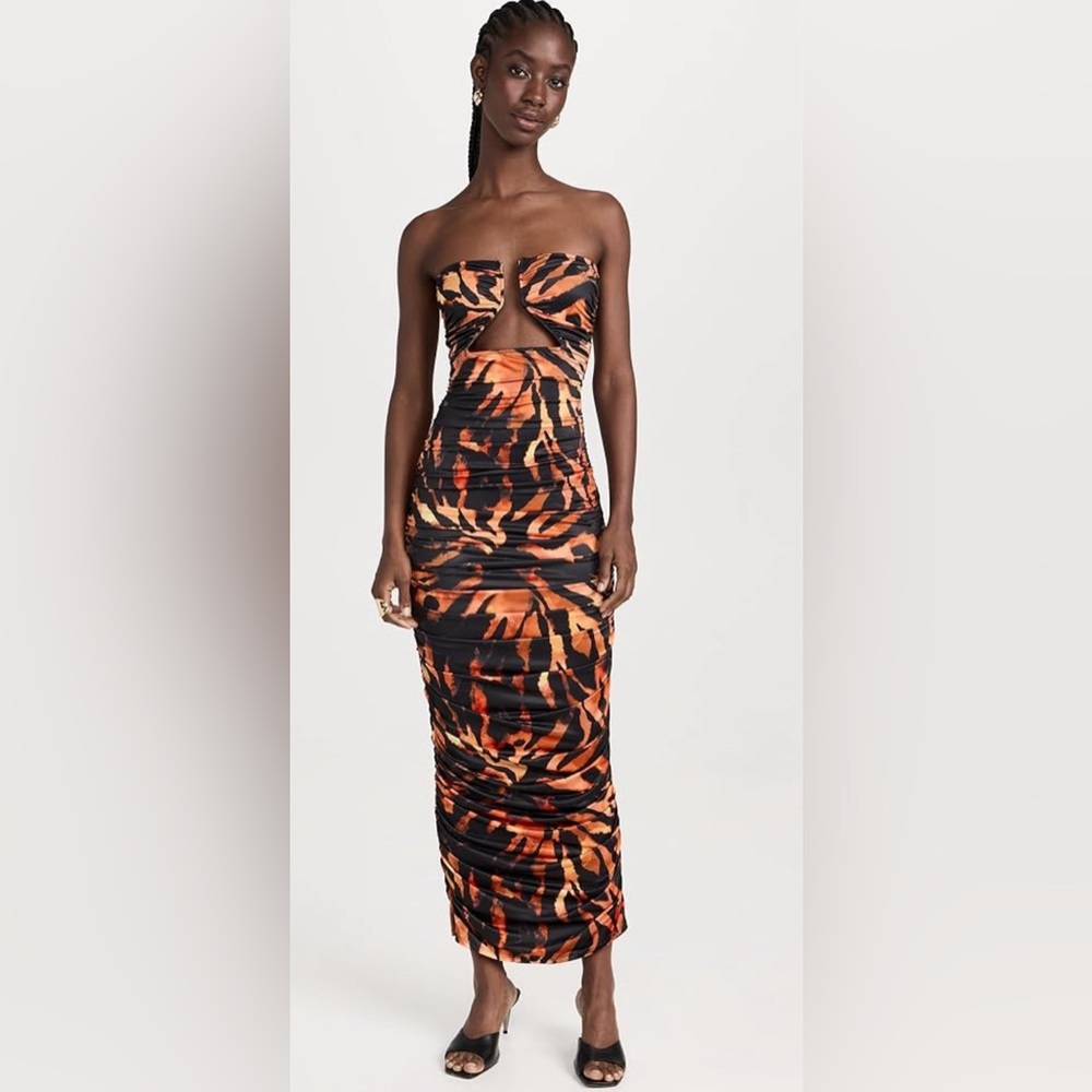 Patterned Fitted Dress
